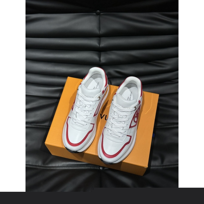 l**is V*t*n sneakers
